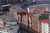 id106808 Hamburg | Die Häuser der Deichstrasse am Nikolaifleet